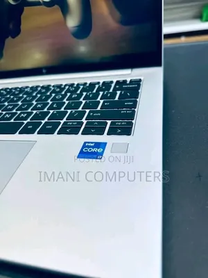 New Laptop HP 630 16GB Intel Core i7 SSD 512GB