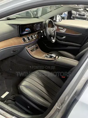 Mercedes-Benz E400 2018 Silver