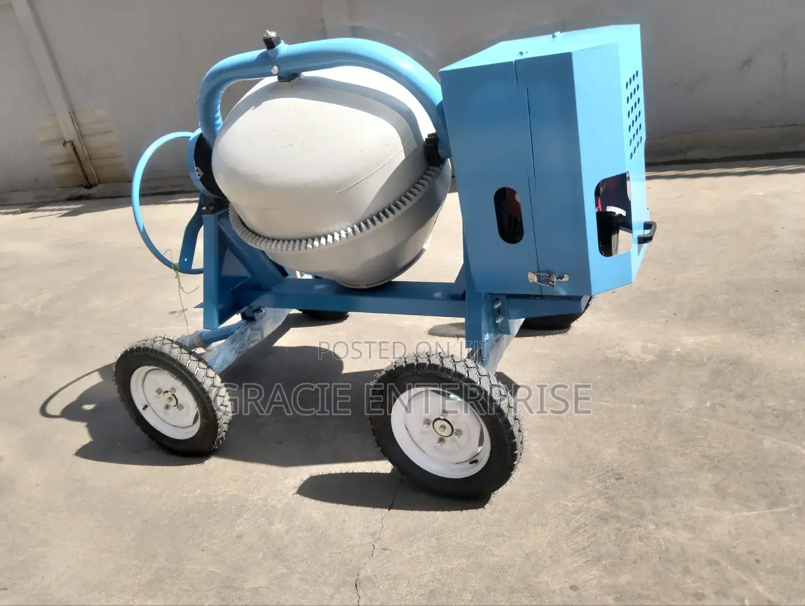 Diesel Aico Concrete Mixer