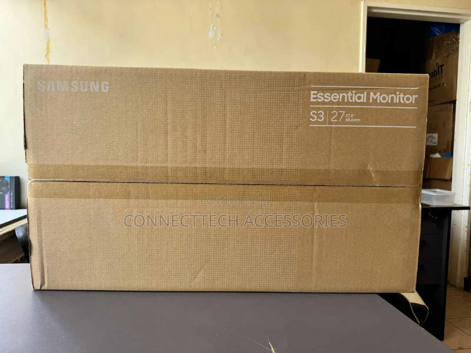 Samsung S3 Essential Monitor 27"
