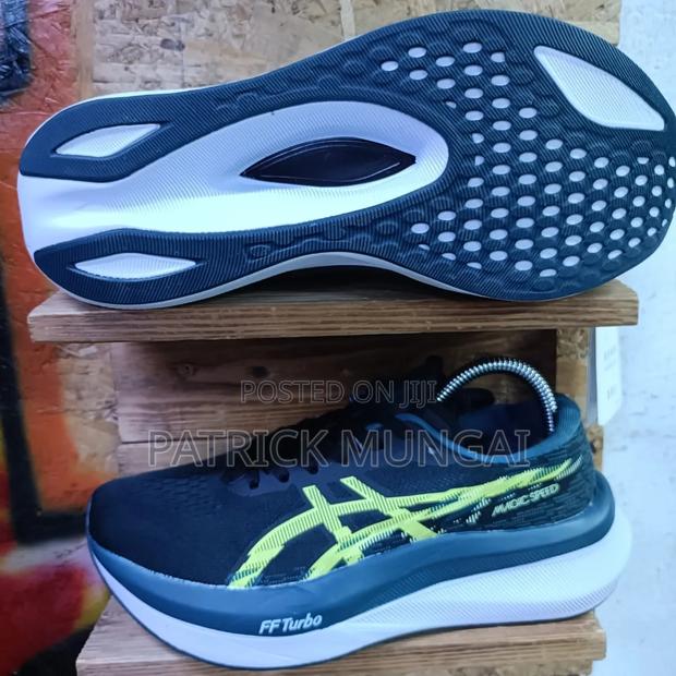 Asics Running Shoes - thumbnail 3