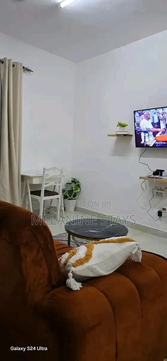 Furnished Studio Apartment in Vescon for Rent