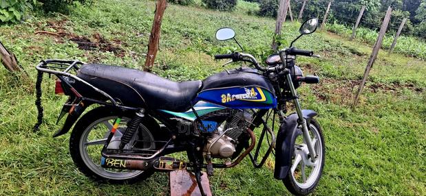 Honda CB 2021 Blue