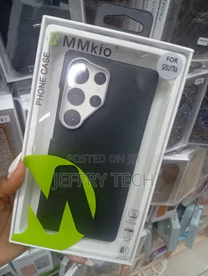 Hanwor Magnetic Carbon Fiber Phone Case for Samsung Galaxy S25 Ultra.