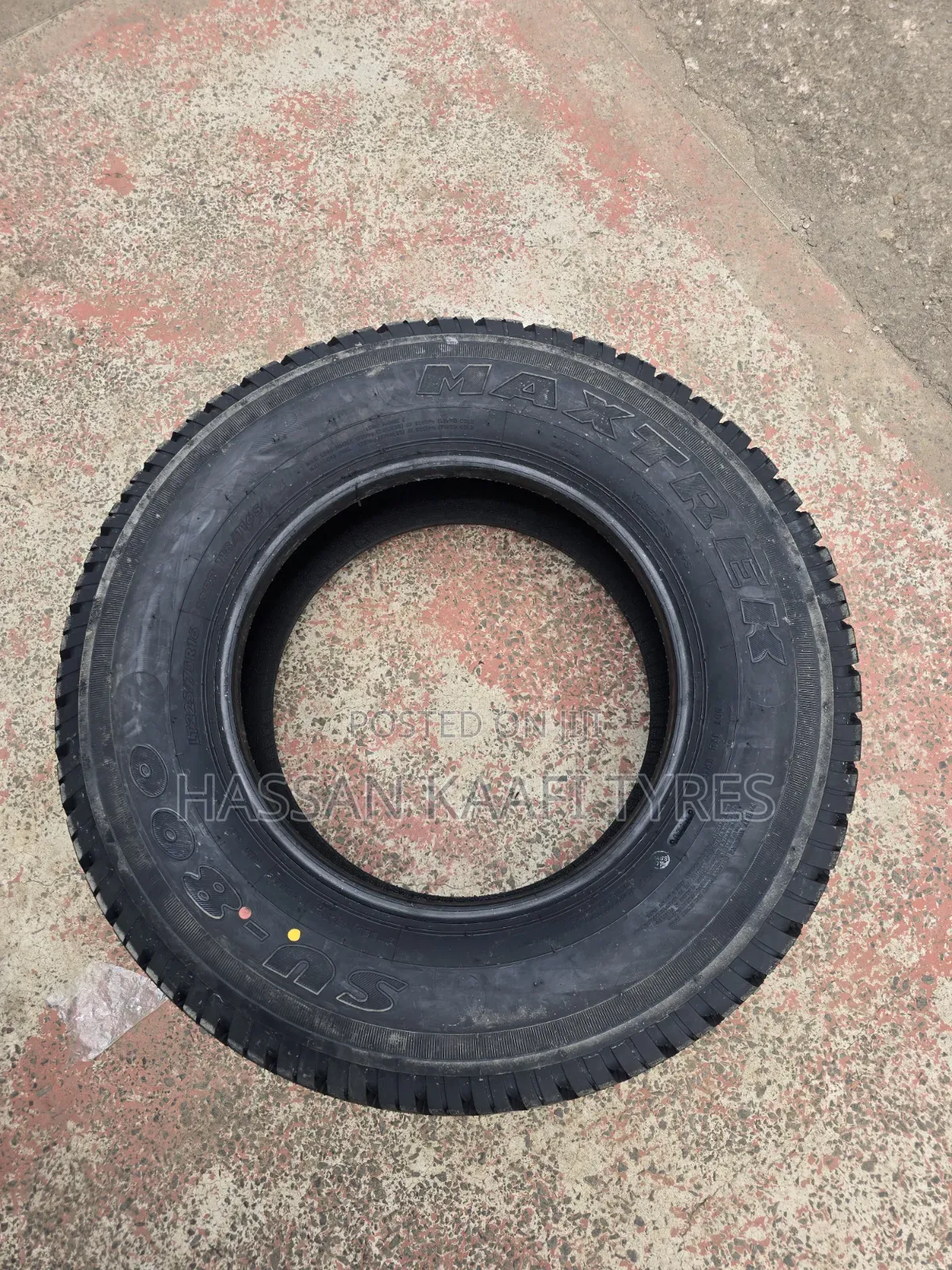 225/75r16 Maxtrek Tyre (10pr)