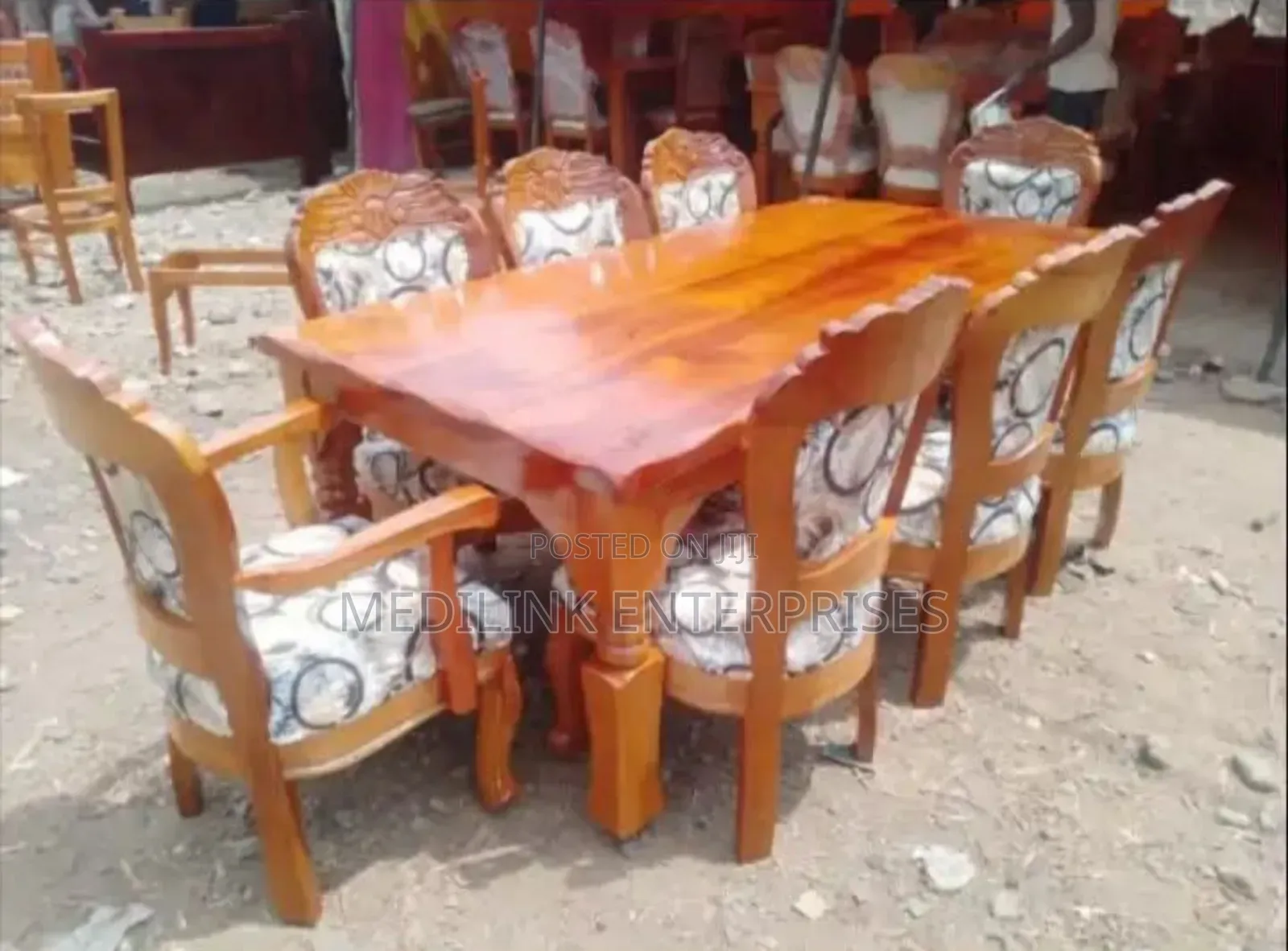 Antique Mahogany Zeb 8-Dinner Set(Mahogany Made)