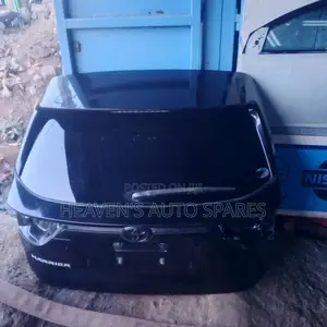 Harrier New Model Boot /Tailgate