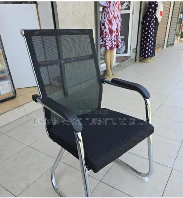 Breathable Mesh Waiting Chair