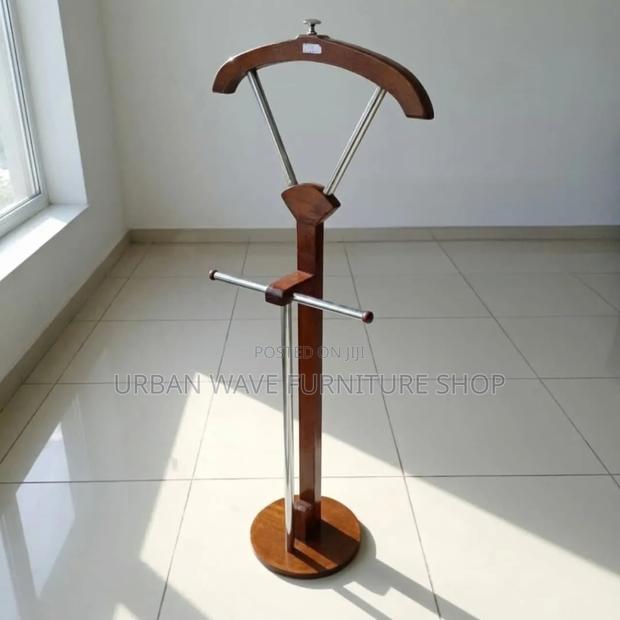 Secretary Hanging Coats Stands