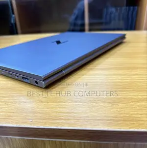 Laptop HP ZBook Firefly 14 G7 32GB Intel Core i7 SSD 512GB