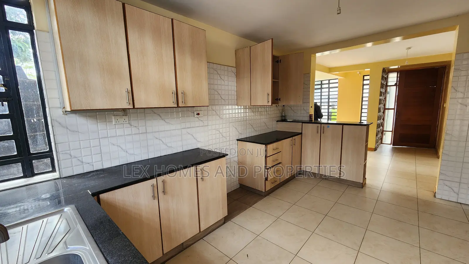 4bdrm Maisonette in Nkoroi for rent