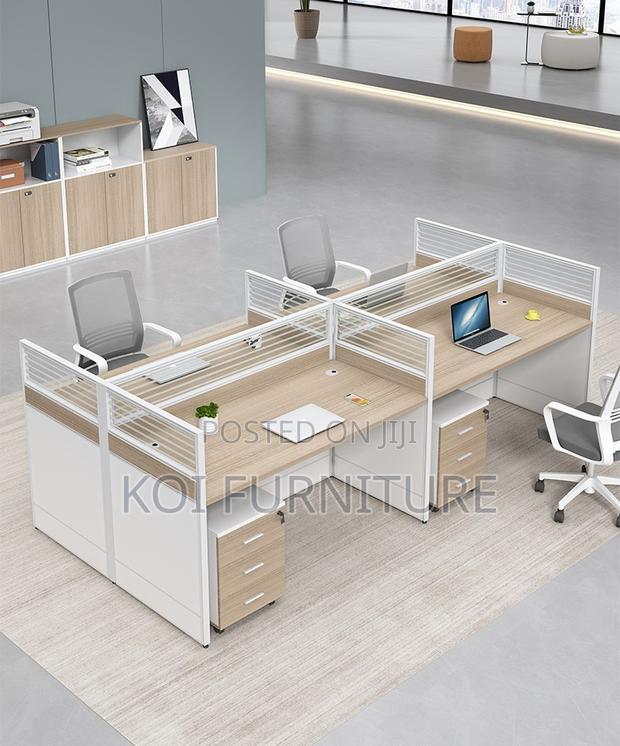 Office Workstation : Modern 4-User Modular Workstation - thumbnail 4