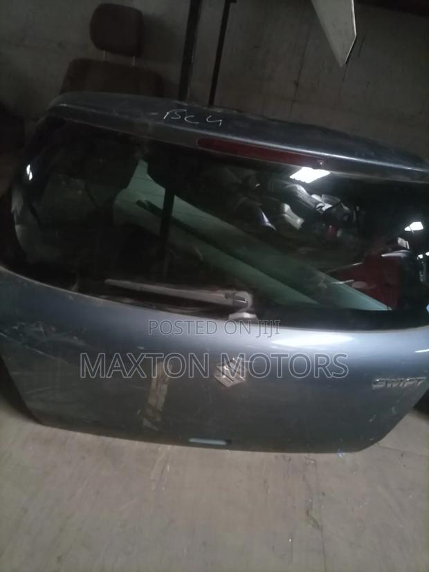 Suzuki Swift 2006 Tailgate Trunk