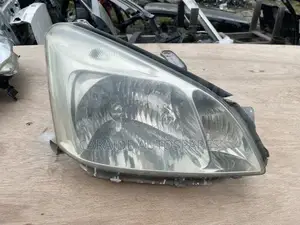 Premio 240 2005 Headlights Xenon