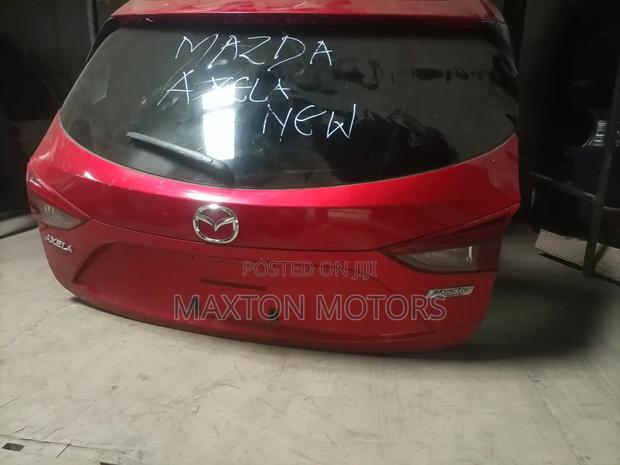 Mazda Axela 2014-2018 Tailgate Trunk Hatchback - thumbnail 2