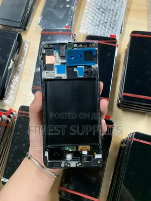 Samsung Galaxy S24 Ultra Screens