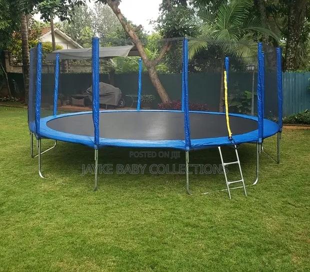 16ft Trampoline With Net – Fun Outdoor Fitness for Families