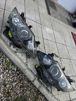 Allion 265 Headlights Xenon