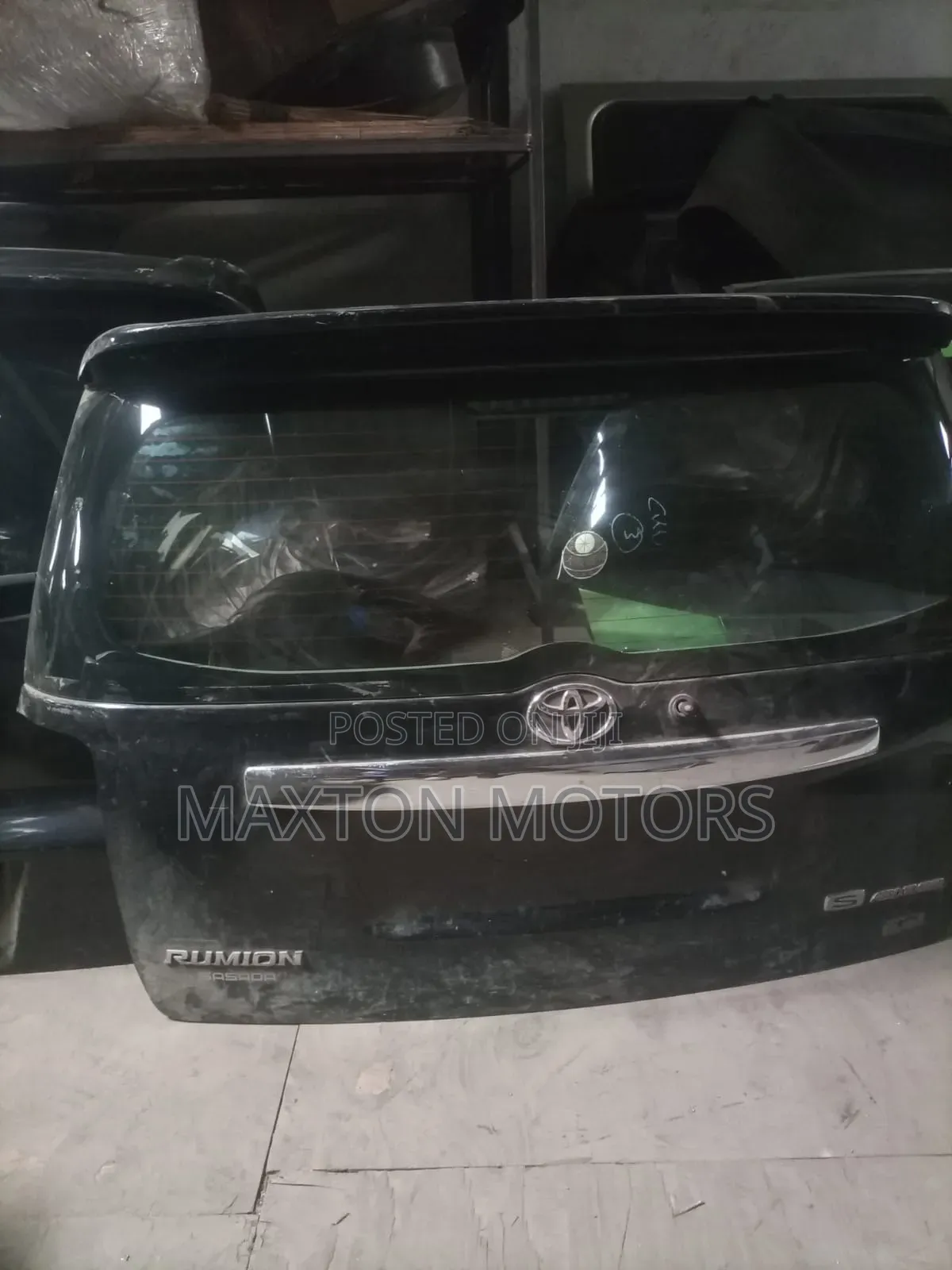 Toyota Rumion Tailgate Assy