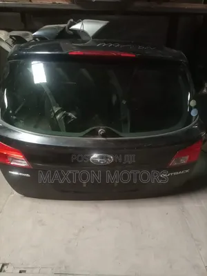 Subaru Outback Br9 Tailgate With Two Reverse Lights