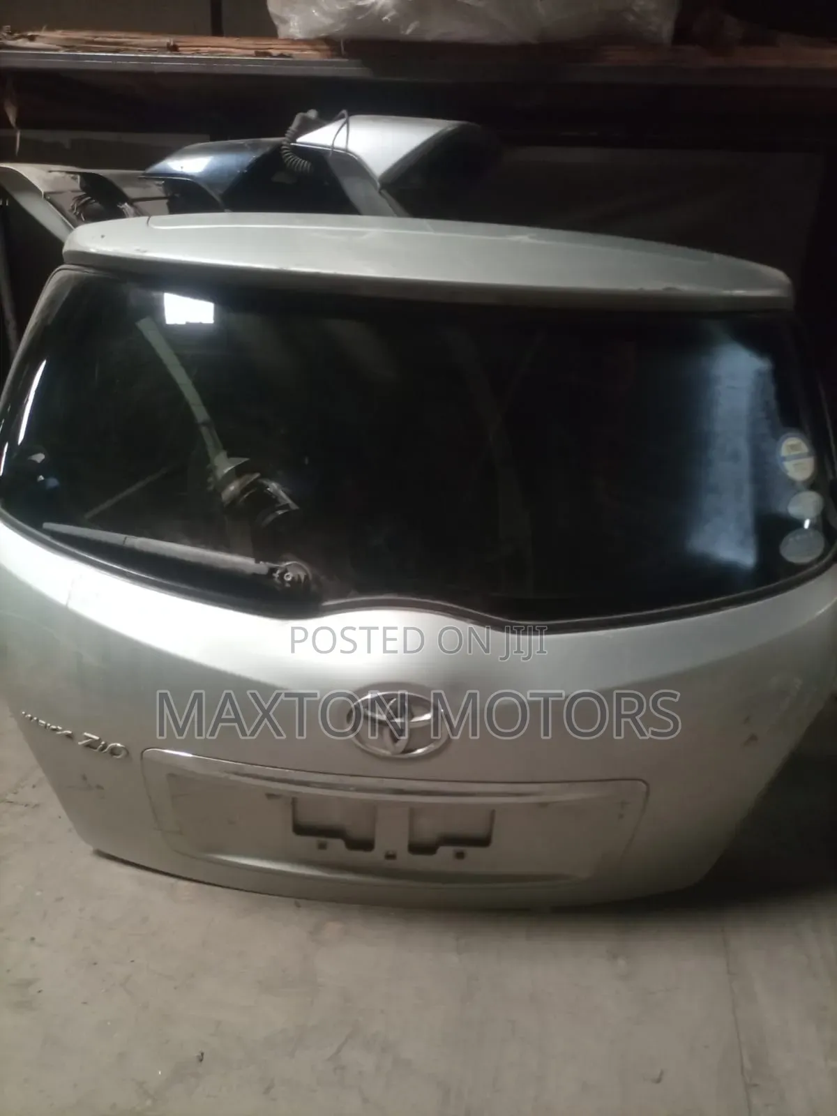 Toyota Mark Zio Tailgate Trunk