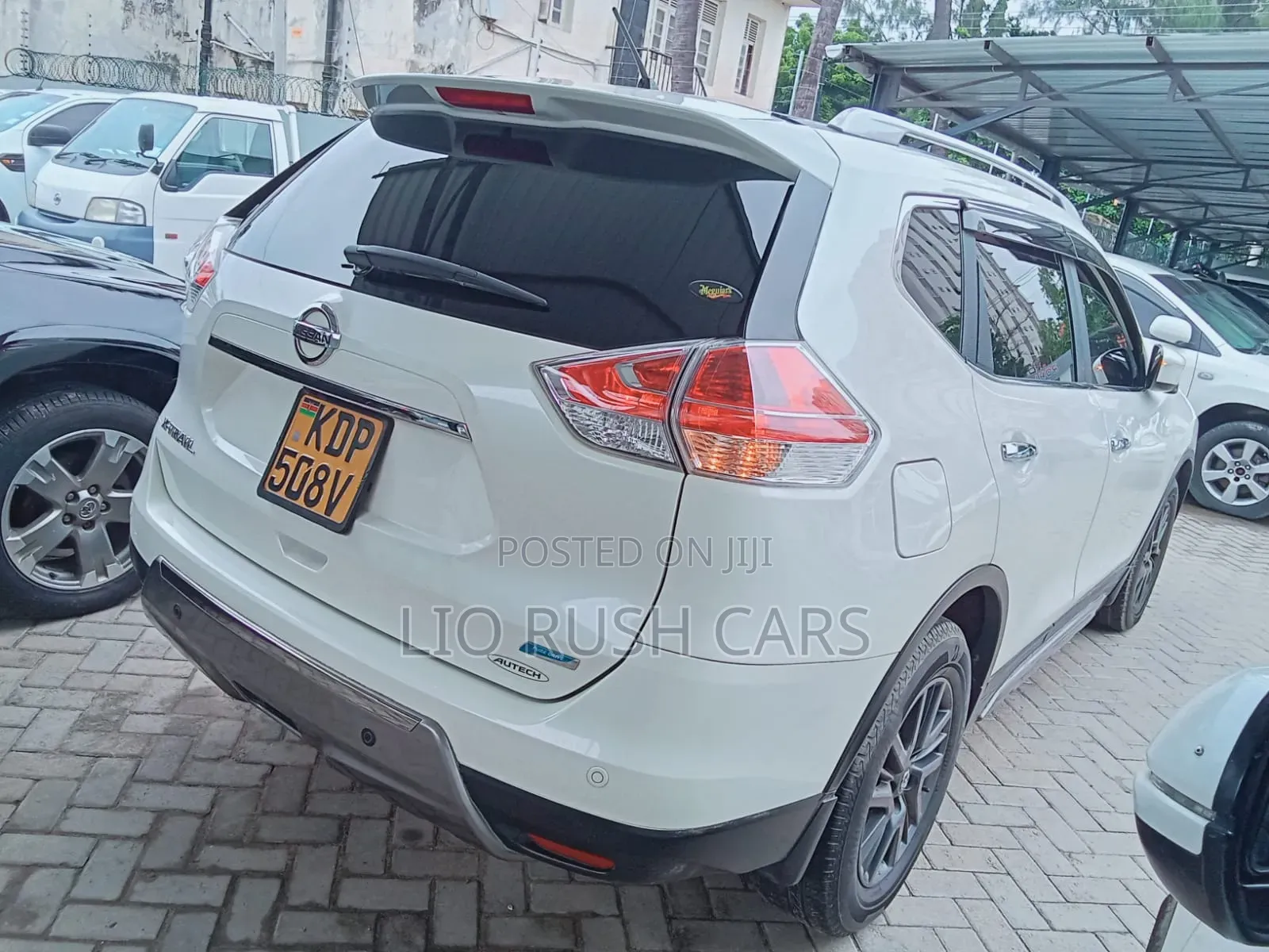 Nissan X-Trail 2017 White