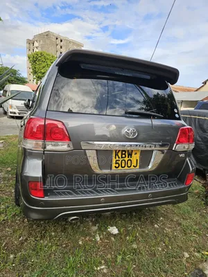Toyota Land Cruiser 2010 Gray