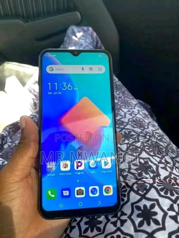 Tecno Spark 8C 64 GB Blue