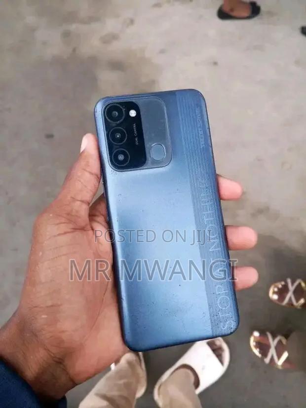 Tecno Spark 8C 64 GB Blue - thumbnail 8
