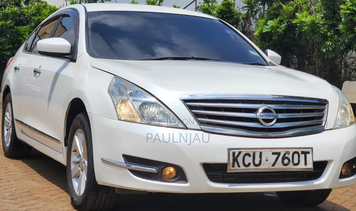 Nissan Teana 2012