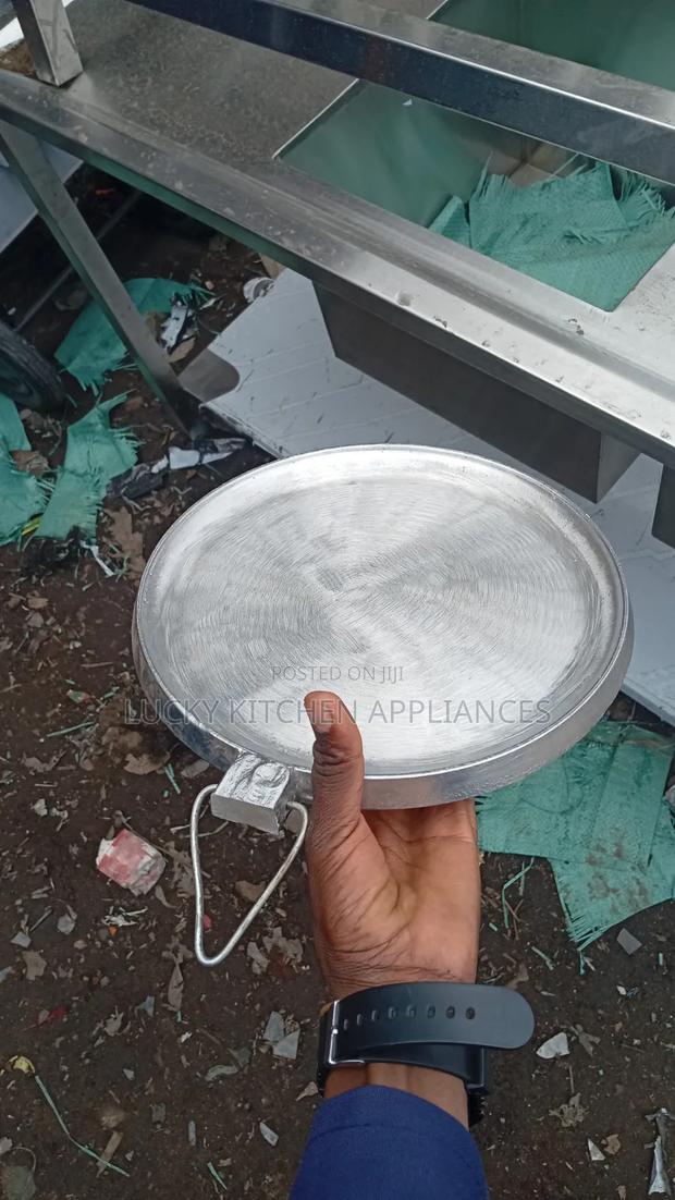 Heavy Duty Aluminium Chapati Pan.