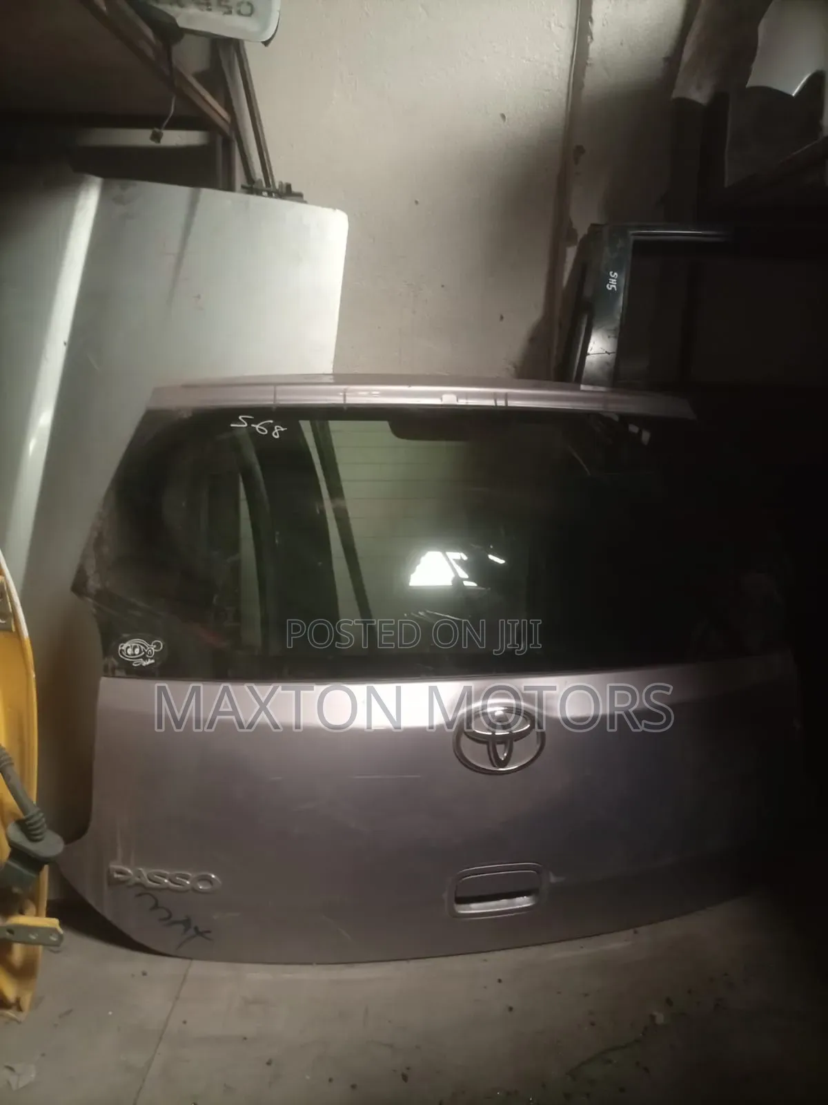 Toyota Passo Boon Tailgate