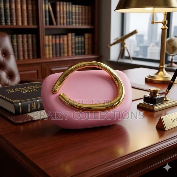 Classy Clutch Bag - thumbnail 2