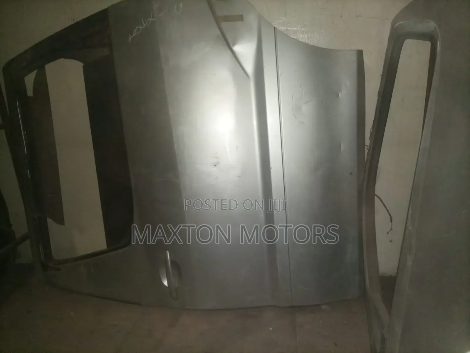 Toyota Alphard Slinding Door