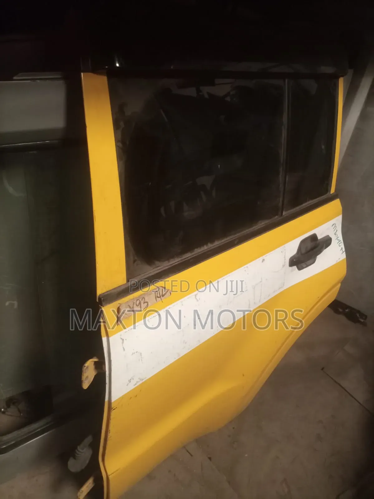 Pajero Shogun V93 Rear Door Without Moulding