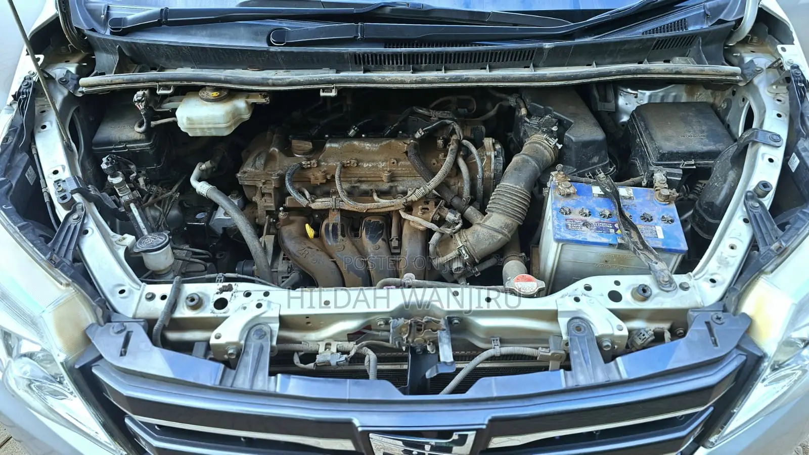 Toyota Noah 2017 Silver