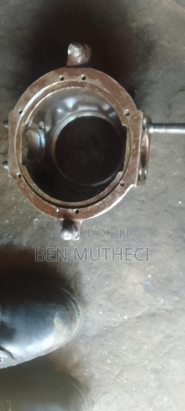 Swivel Hub for Toyota Land Cruiser - main view