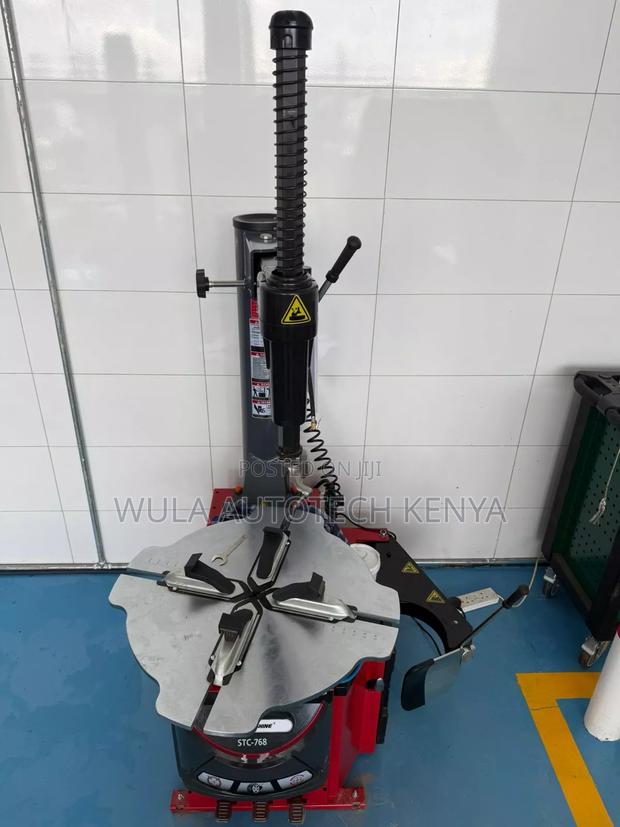 Highly Performing Industrial Use Tyre Changer STC 768 Machine Sunshine - thumbnail 2