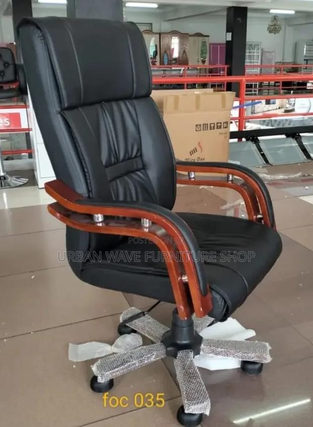 Heavy Duty Principles Leather Executive Chair - main view