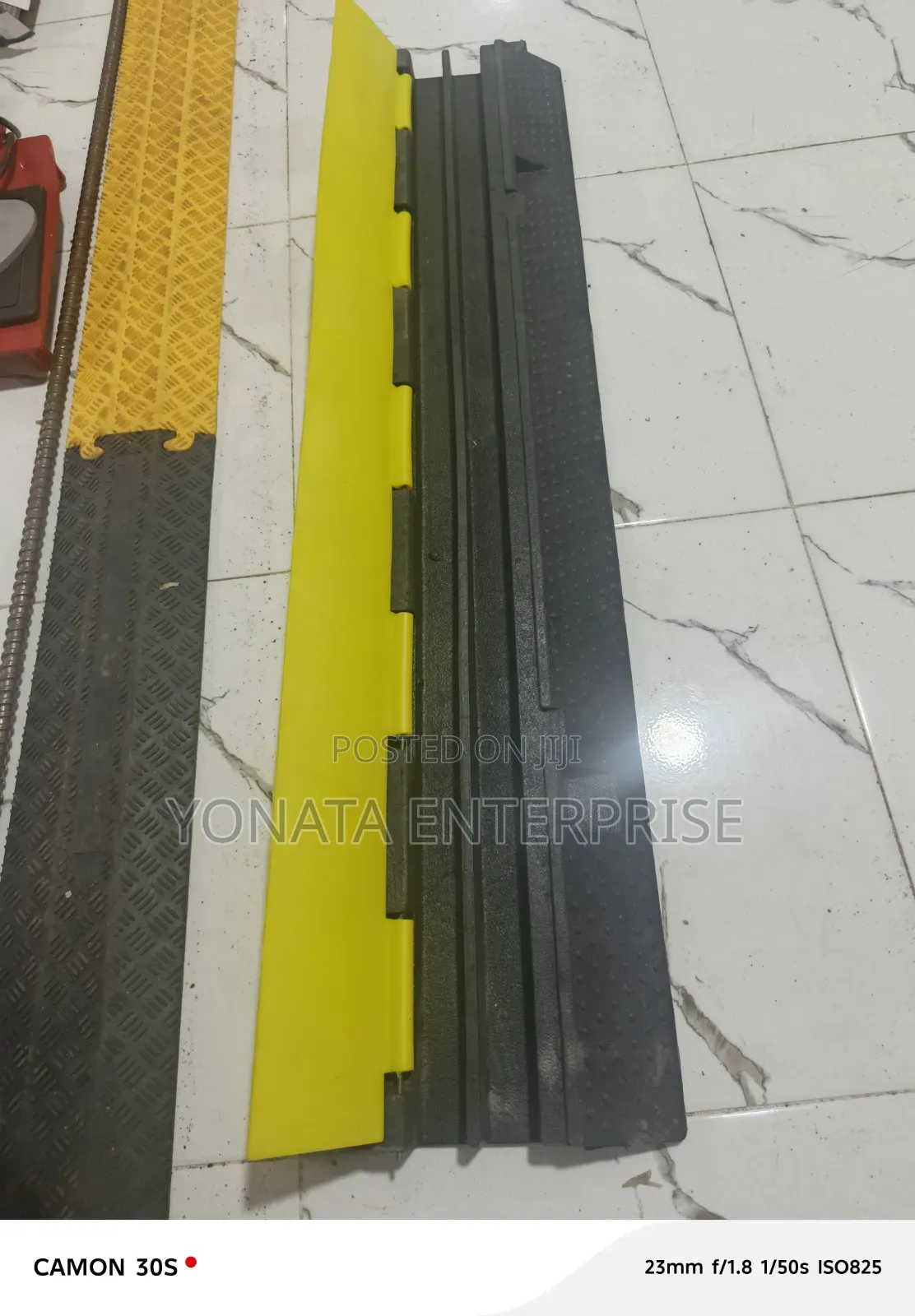 Light Duty 2-channel Rubber Cable Protector