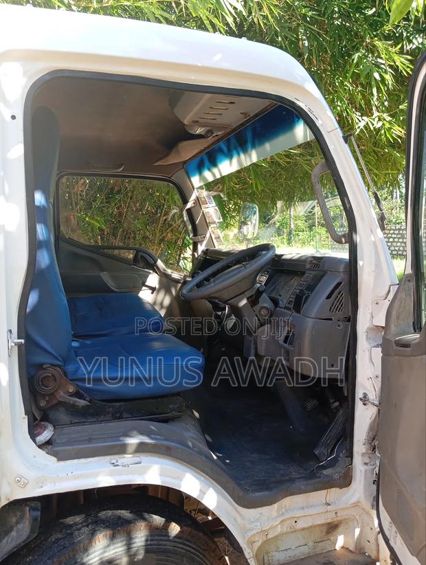 Mitsubishi Canter Hd - thumbnail 5