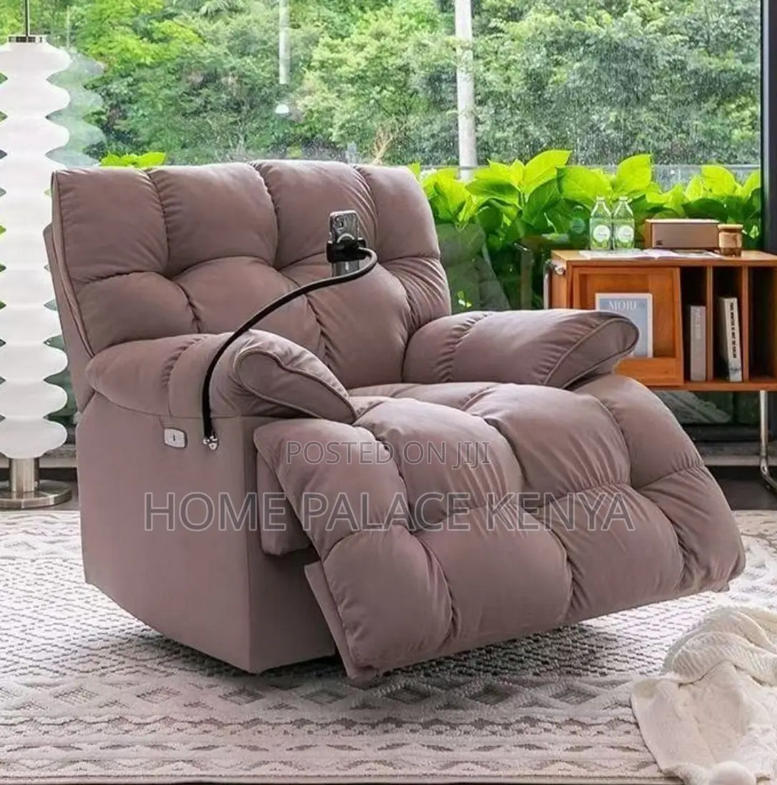 Recliner Sofa: Single Person Electric Recliner