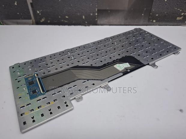 Laptop Keyboard for Dell E6420 E5420 E5430 - thumbnail 4