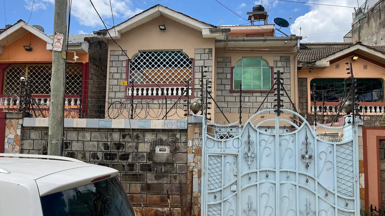 Furnished 7bdrm Maisonette in Nasra Garden, Komarock for sale