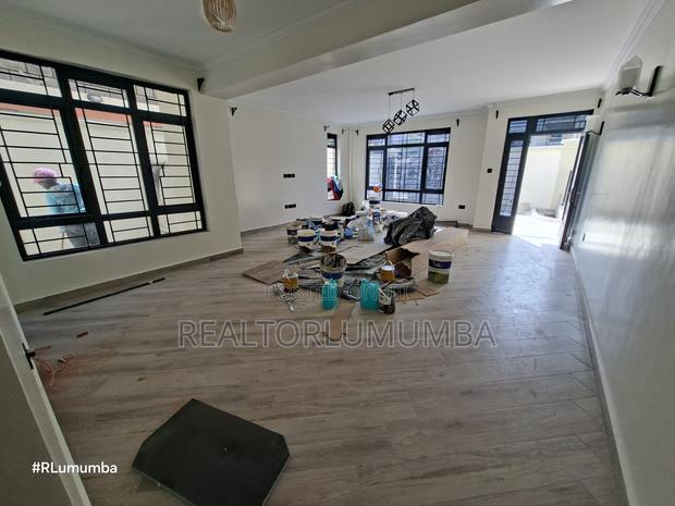 4bdrm House in Gateway Mall Area for rent - thumbnail 5