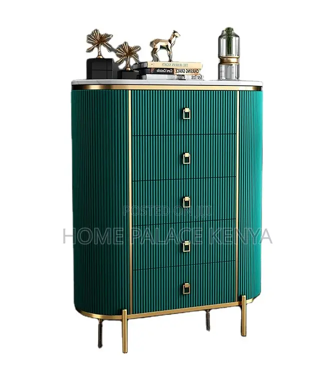Drawer Chest; 5 Wooden Chest of Drawers