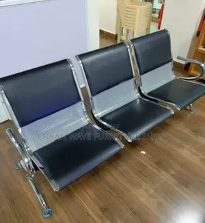 Top Black Link Chair