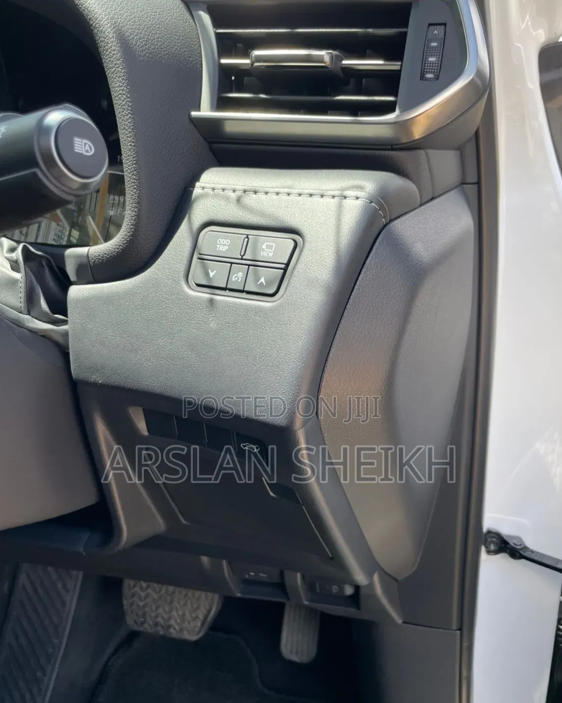 Lexus LX 600 2022 White