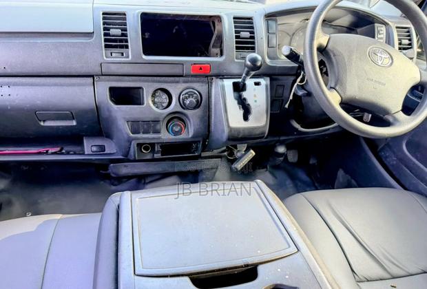 Toyota HiAce 2014 Blue - thumbnail 4
