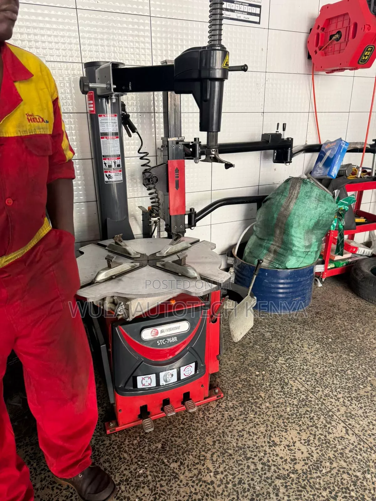 Professional Garage,Tyre Centre ,Automotive Services Tyre Changer Wula